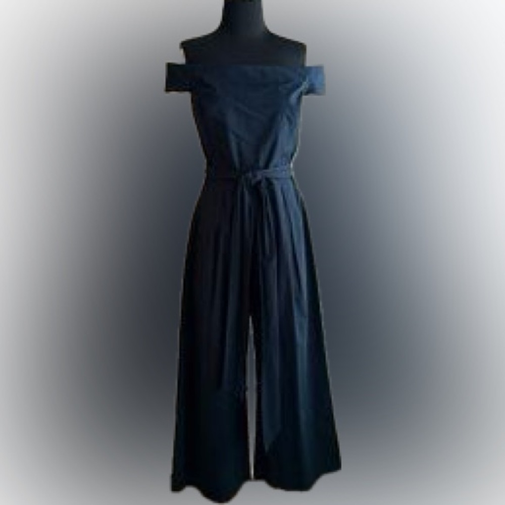 Elegant Off-Shoulder Navy Dress